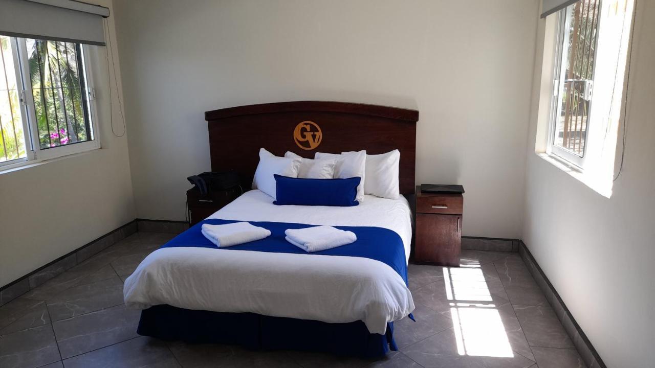 מנסניו Grand View Suites מראה חיצוני תמונה