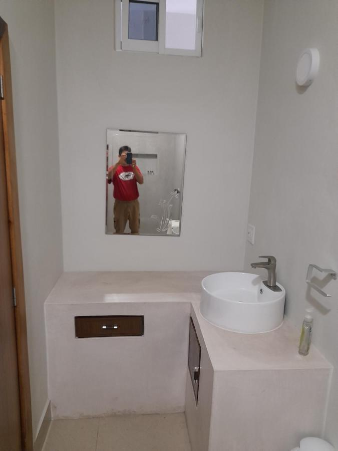 מנסניו Grand View Suites מראה חיצוני תמונה