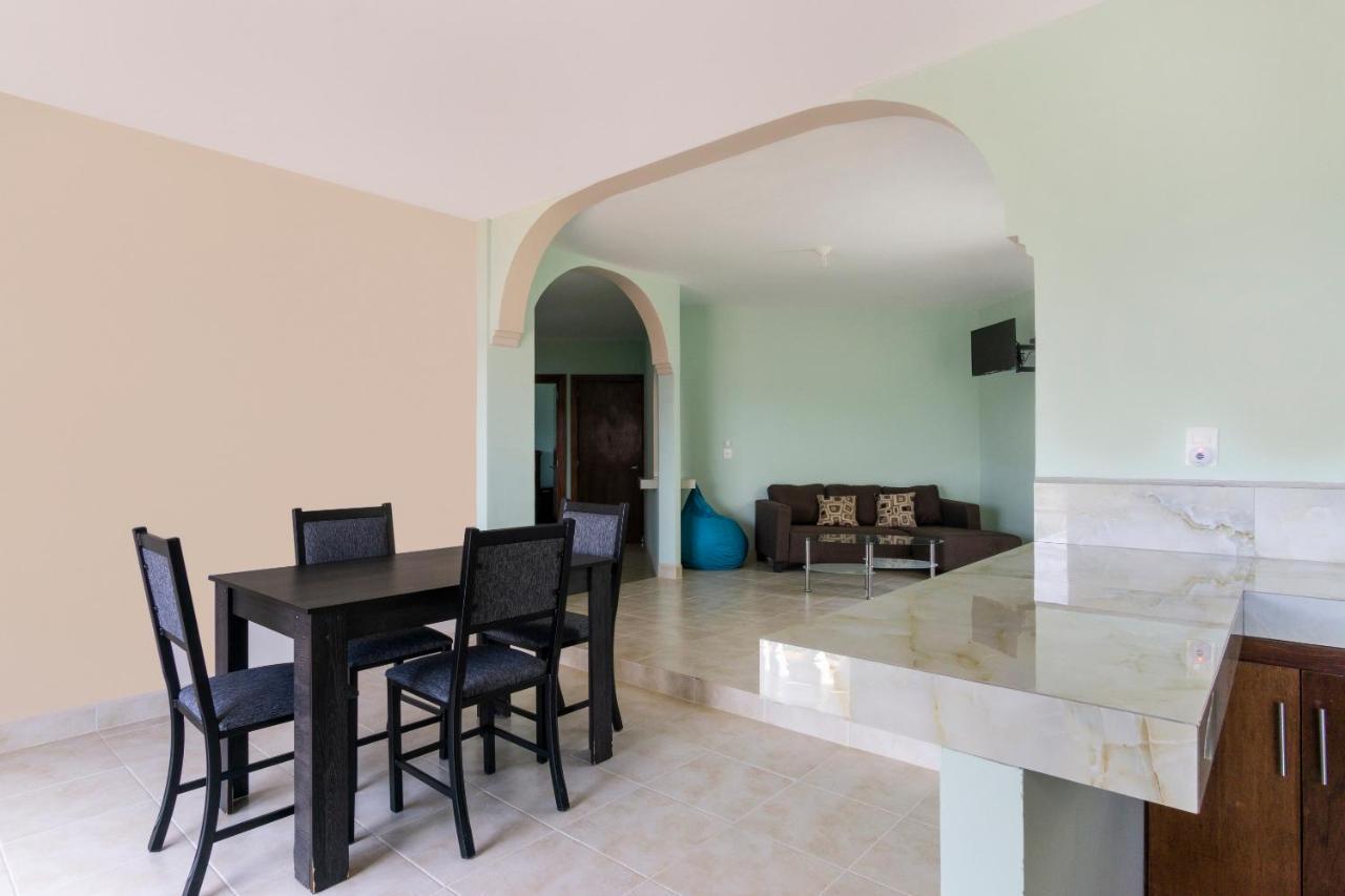 מנסניו Grand View Suites מראה חיצוני תמונה