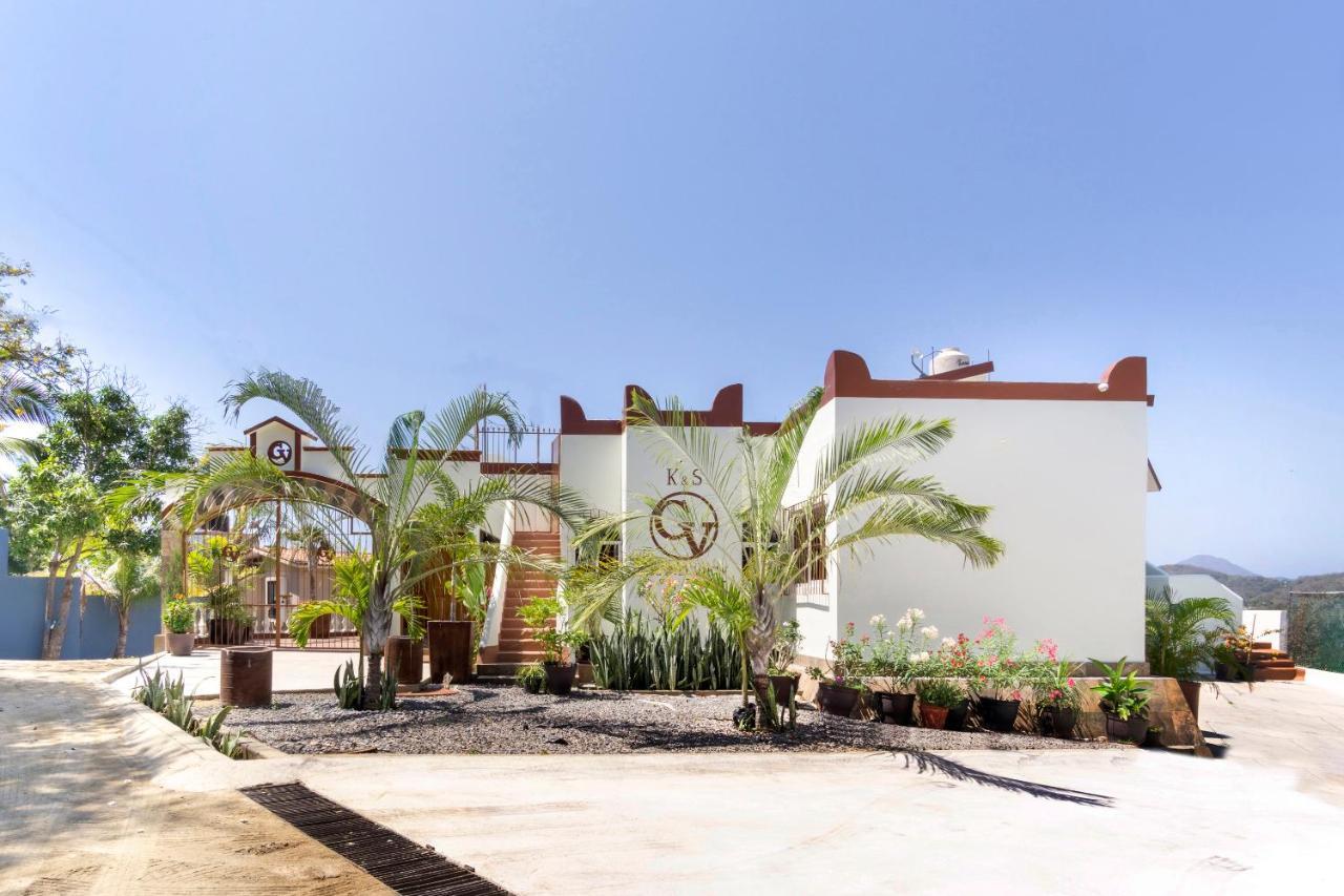 מנסניו Grand View Suites מראה חיצוני תמונה